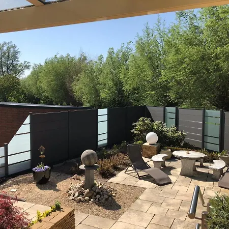 An Der Muehlenbachaue Apartmán *